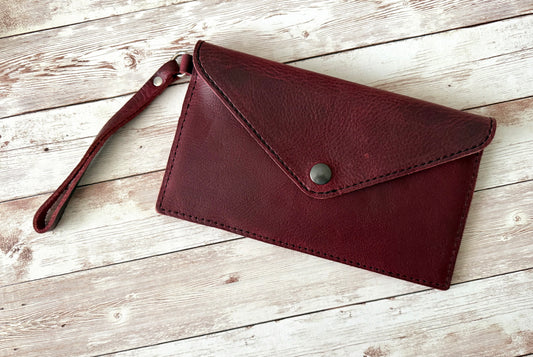 Lined Leather Wristlet - Merlot